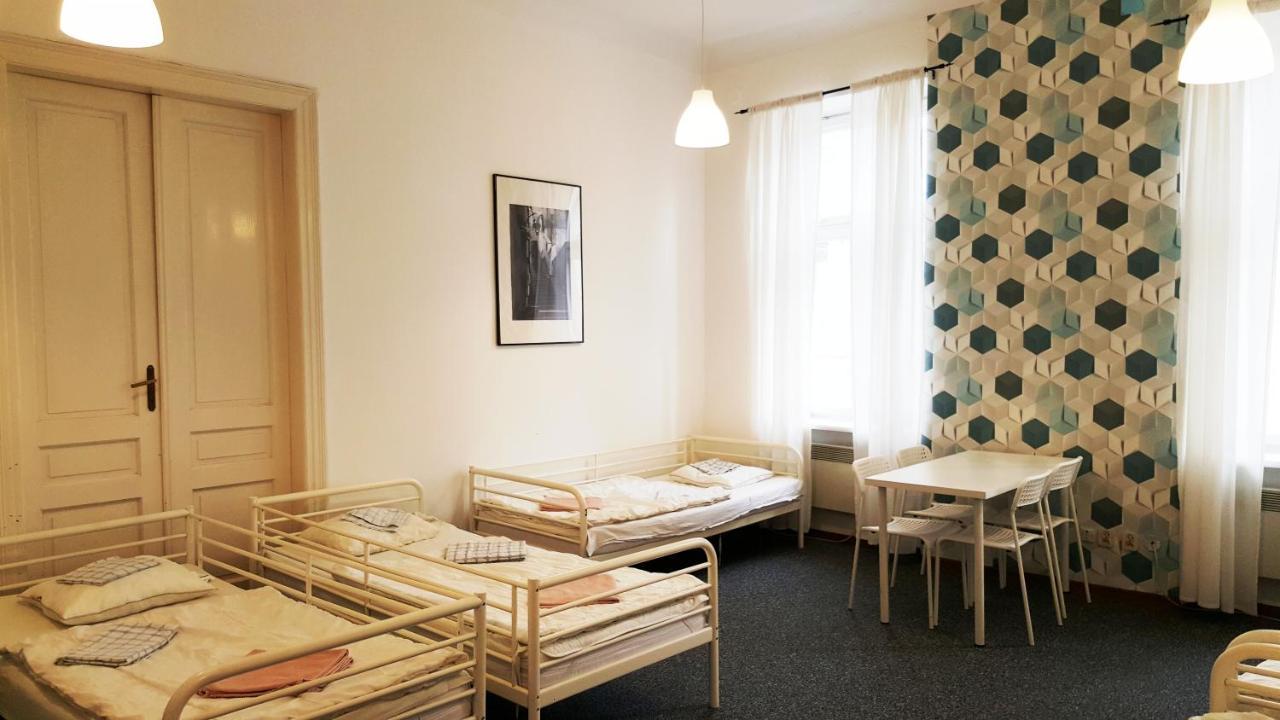 Hostel Witt Varsavia Esterno foto