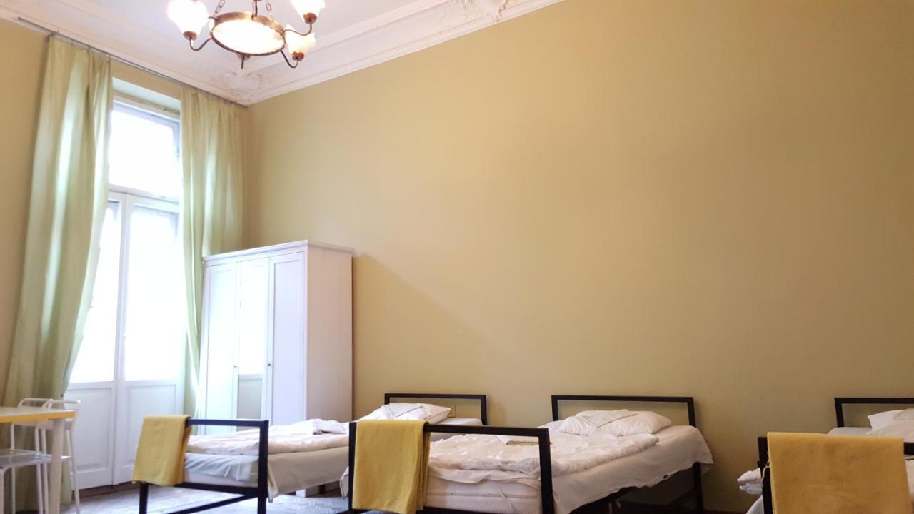 Hostel Witt Varsavia Esterno foto