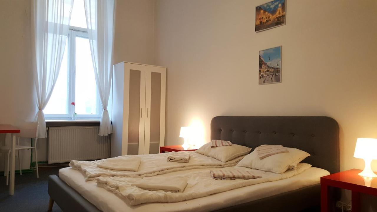 Hostel Witt Varsavia Esterno foto