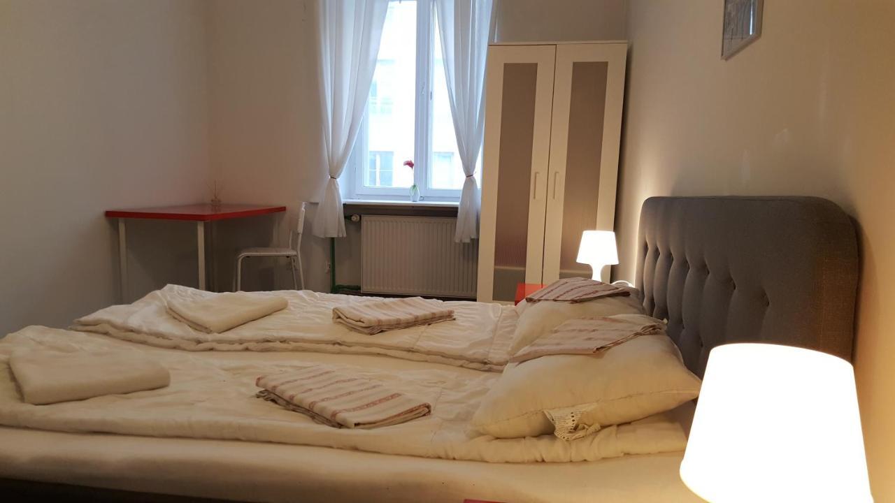 Hostel Witt Varsavia Esterno foto